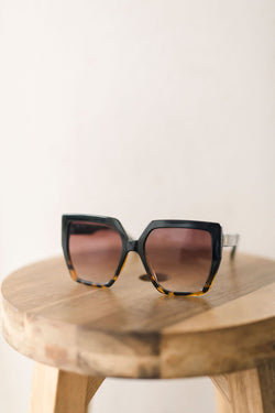 Sunglasses - Tortoise